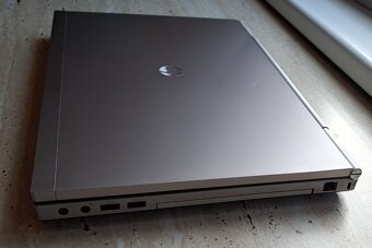 HP EliteBook 8570p/ Core i7 / 8 GB / SSD 240GB/ WIN 11 PRO - 11