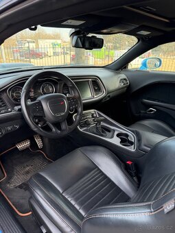 Dodge Challenger Shaker 5.7 Hemi - 11