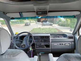 Volkswagen California 2.0 LPG, klimatizace, zvedací střecha - 11