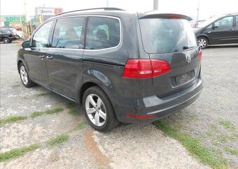 Volkswagen Sharan 1,4 TSI 110 kW Serviska nafta - 11