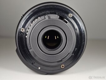 Nikon AF-S DX NIKKOR 18-55mm f/3.5-5.6G VR II + filtr - 11