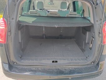 Peugeot 5008 - 11