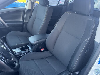 Toyota RAV 4 2.0 VVT-i Edition 4x4 Automat -navi,tažné,152PS - 11