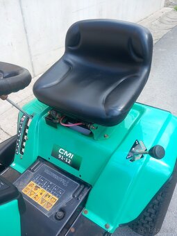 Prodám zahradní traktor MTD CMI 91/12 - 11