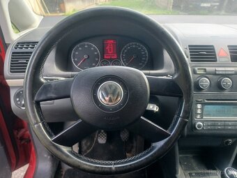 Vw Touran r. 2006 2.0 Fsi 110kw - 11