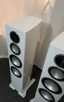 Monitor Audio Gold 300 4g stojanový reproduktor lesklý bílý - 11