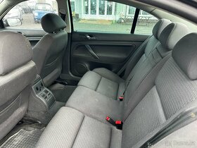 ŠKODA SUPERB 2,0 TDI CLASSIC - PO SERVISE - 11