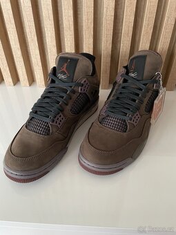 Air Jordan 4 Dark Mocha US10/EU43 - 11
