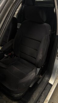 Golf 4 1.6 74kw LPG - 11