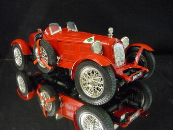 1:18 Rarita rozprodám sbírku historických Alfa Romeo - 11