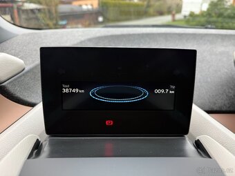 BMW i3 120Ah 2021 NAVI PROFI, KEYLESS, ADAPT TEMPOMAT a LED - 11