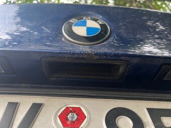 Bmw 318i 95kw benzín - 11