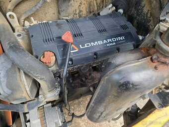 Minibagr Schaeff Hr 14 Váha 2.5T 5x lžíce hydraulická svahov - 11