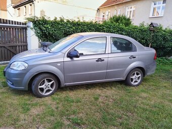 Chevrolet AVEO - 11