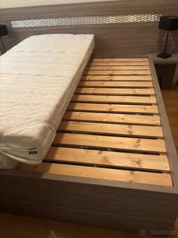 Manželská postel 180 x 200 - 11