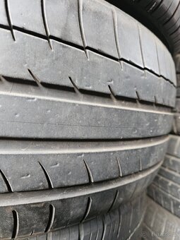 225/60R18 100H Latitude Sport MICHELIN - 11
