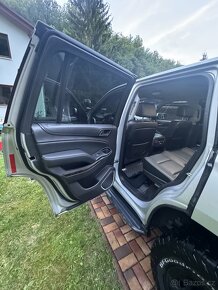 Chevrolet Tahoe - 11