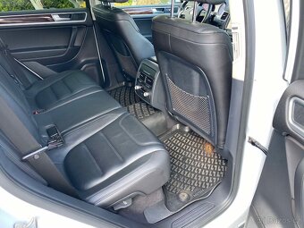 Volkswagen Touareg Terrain Tech R-Line 3.0 TDI 193kw 103tis - 11