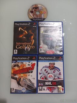 PlayStation 2 + příslušenství - 11