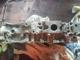 Turbo Sání blok motoru Mazda 2,2d 110kw - 11
