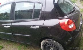 RENAULT CLIO 1.2 - 11
