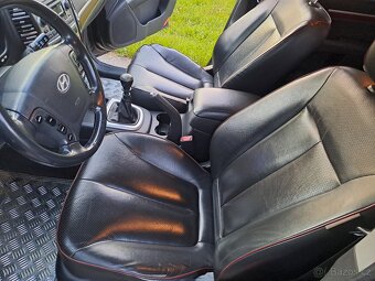 Hyundai Santa Fe 2.2 CRDI 4x4 - 11