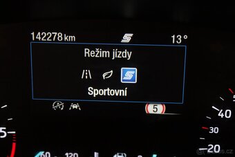 Ford Focus, 2.0 EcoBlue 110 kW ST-LINE - 11