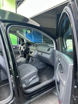 Volkswagen Caddy Maxi 2.0 CNG 80 kW, 7 míst, r. 2012, ČR - 11