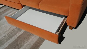 luxusní sedačka pro 4 + taburet  – DOPRAVA - 11