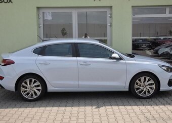 Hyundai i30 1.0T-GDI 88kW ČR 1M1 - 11