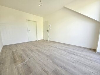 Prodej domu 132 m² s pozemkem 297 m² - 11
