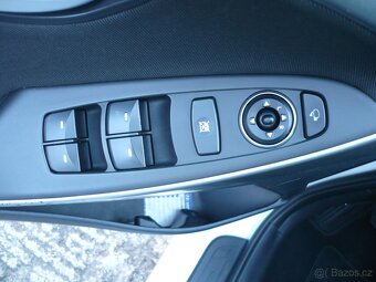 Hyundai  i30 - 11