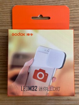 Godox nabíjecí selfie klip světlo na mobil, maxi výkon, NOVÉ - 11