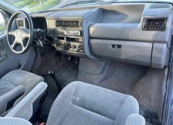 VW Transporter T4 - 5 místné - 11