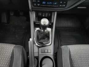 Toyota Auris combi 1.2i 85kW tažné zařízení TOP 34tkm - 11