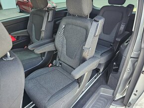 Mercedes-Benz Třídy V, V220d 4-Matic 4x4 - 11