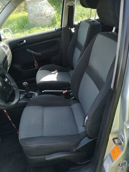 VOLKSWAGEN GOLF IV COMBI 1.9TDi - 11