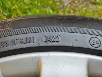 Kompletní letní orig. Alu kola VW MACAU - 235/45 R17 - 5x112 - 11
