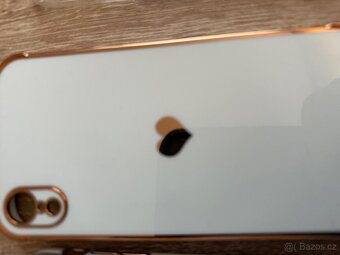 Kryty iPhone xr - 11
