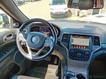 JEEP GRAND CHEROKEE 3,0CRD V6 250k SUMMIT /VADA MOTORU/DPH/ - 11
