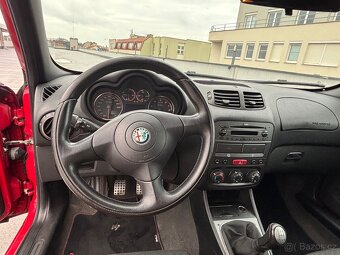 Alfa Romeo 147 1.6 TS - 11