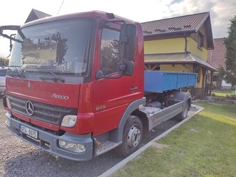 Mercedes Benz atego 815 2005 - 11