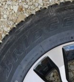 alu kola TOYOTA Hilux  (rezervace) - 11