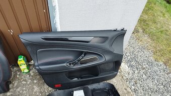 Kompletní sedačky Ford Mondeo Titanium S 2012 - 11