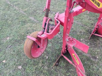 Tříradličný pluh Niemeyer - 11