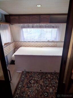 PRODÁM DVOUOSÝ KARAVAN - 11