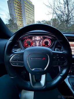 Dodge Challenger 6,4 Scat Pack 2021 - 11