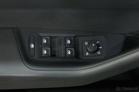 VW Passat B8 2.0TDI 110kW DSG 2020 Matrix LED Kamera Úhel - 11
