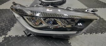 Toyota Yaris IV 4 (XP210) 2020 - svetlo lampa LED svetlomet - 11