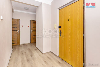Prodej bytu 2+1, 75 m², Pardubice, ul. Štrossova - 11